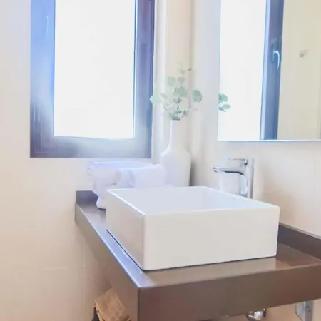 Βίλα Playa Blanca Sleeps 4 With Pool Air Con And Wifi